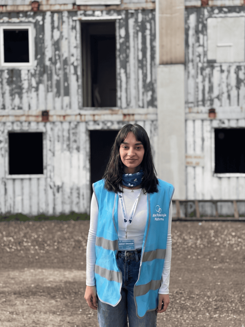 Psikolog Elif Çelik